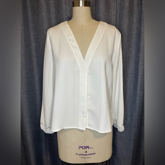 Topshop Blouse - Picture 2 of 9